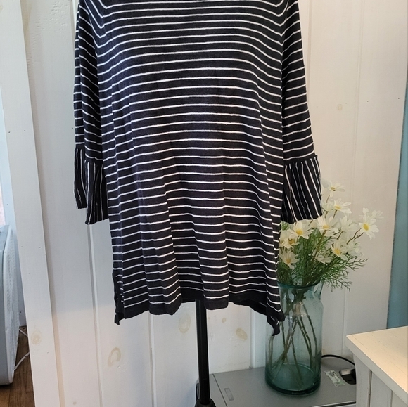 J Jill Linen Blend Navy & White Stripe Sweater Tunic - Picture 3 of 10